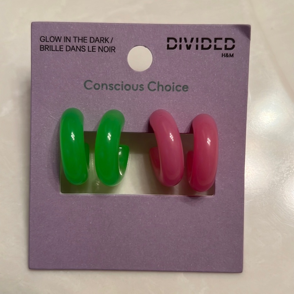 Women earrings